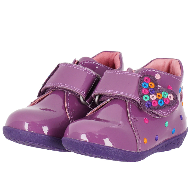 Pantofi violet pentru fete, cu modele decorative inimă  102132