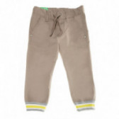 Pantaloni de bumbac pentru băieți, în maro deschis Benetton 131508 