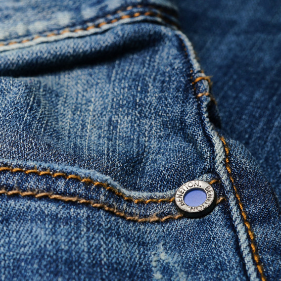 Jeans pentru băieți cu efect de uzură, albaștri Benetton 131526 3
