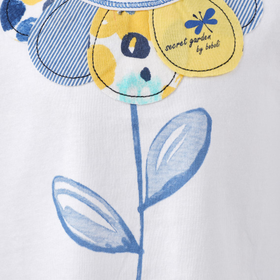 Bluză din bumbac cu imprimeu unei flori pentru bebeluși, albă Boboli 154796 2