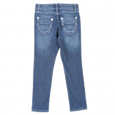 Jeans pentru fete de culoare albastră cu buzunare în față și spate Complices 159654 4