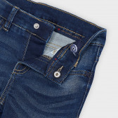 Jeans cu efect uzat și cusături colorate pentru băieți, albastru Mayoral 189723 4