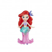 Figurina Ariel cu o barcă Disney Princess 210090 3