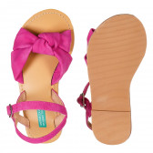 Sandale cu cataramă, roz Benetton 212894 3