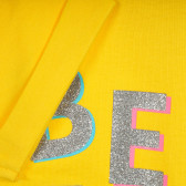 Tricou din bumbac cu inscripție din brocart, galben Benetton 224857 3
