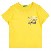 Tricou din bumbac cu inscripție, pentru copii, galben Benetton 224939 