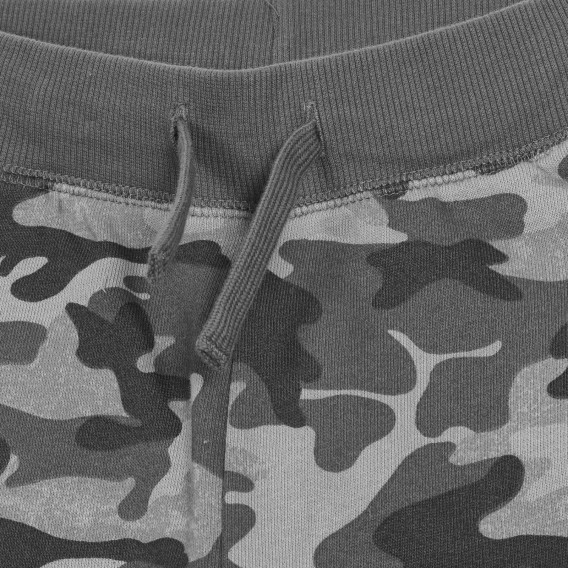 Pantaloni din bumbac cu imprimeu camuflaj, gri Benetton 228126 2