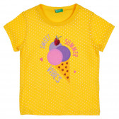 Tricou din bumbac cu imprimeu figural și aplicație, galben Benetton 228833 