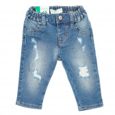 Jeans cu efect uzat pentru bebeluș, albastru deschis Benetton 232213 