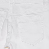 Pantaloni din denim cu aplicație fluture, albi Benetton 232642 2