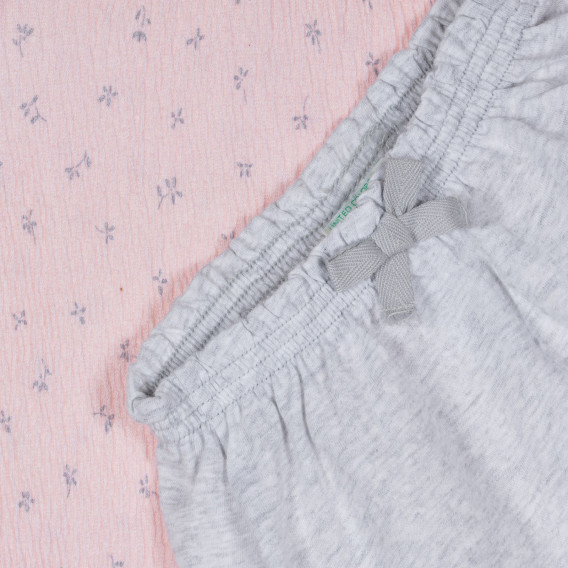 Set de tricou din bumbac și pantaloni scurți pentru bebeluși, în roz și gri Benetton 237071 3