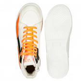 Teniși înalți cu detalii portocalii, albi Guess 239202 3