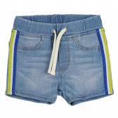 Pantaloni scurți din denim cu margine colorată, albastru Benetton 265504 