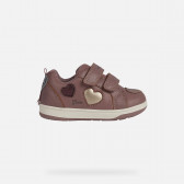 Sneakers cu aplicații inimă, pe roz Geox 283138 