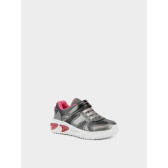 Sneakers cu detalii roz, argintii. Geox 283155 2