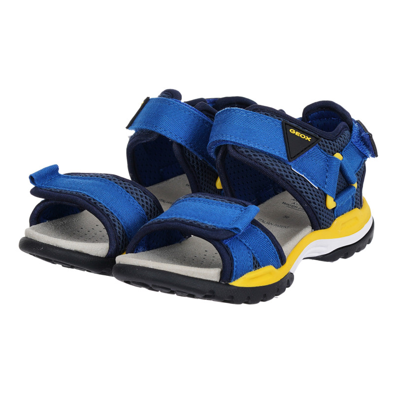 Sandale cu accente galbene, în albastru.  284298