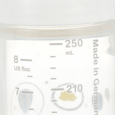 Biberon alb de polipropilenă, cu tetină M, 6-18 luni, 250 ml NUK 372929 5