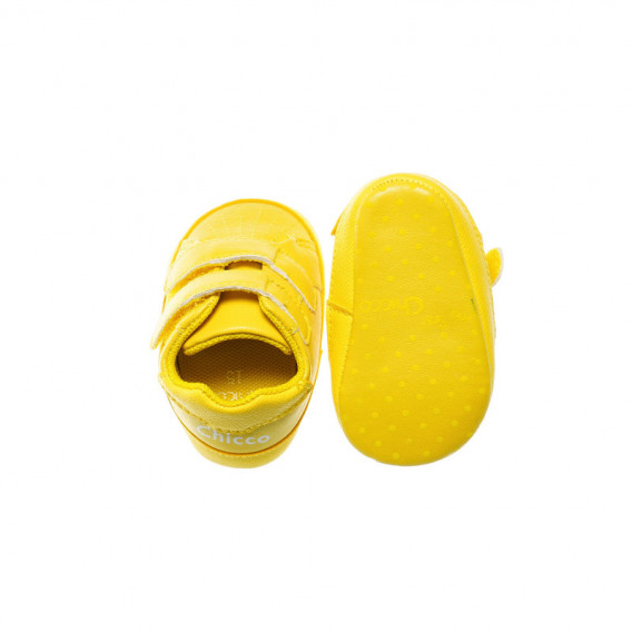 Ghete moi pentru bebeluși cu aspect adidas - Unisex, în galben Chicco 39610 3