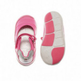 Pantofi din piele pentru fetițe, cu detalii argintii Chicco 40019 3
