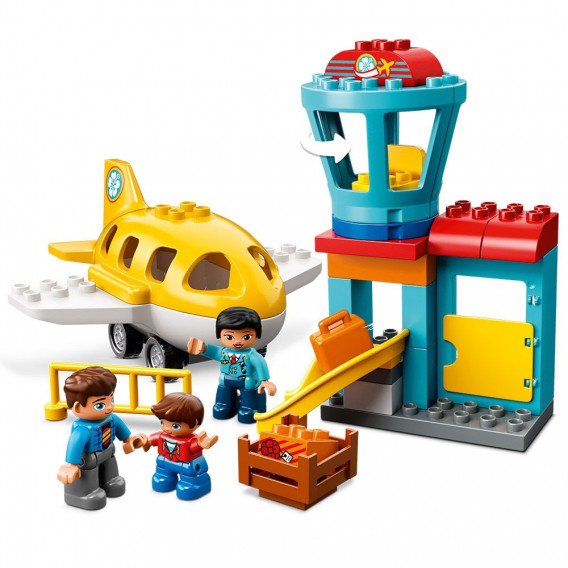 Designer de aeroport din 29 de părți Lego 41213 3