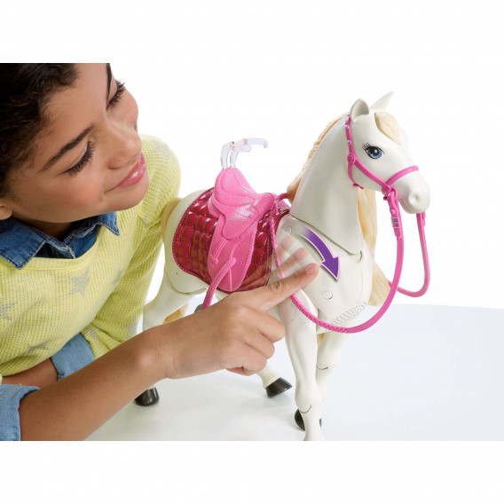 Păpușa Barbie - cal interactiv cu mișcări și sunete Barbie 44914 7