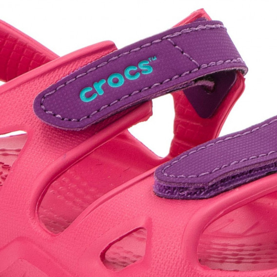 Sandale Crocs roz pentru fete CROCS 45974 4