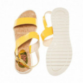 Sandale galbene cu un design simplu, pentru fete Paola 60876 3