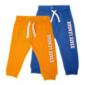Set de două perechi de pantaloni pentru copii din bumbac pentru băieți albastru și portocaliu Chicco 63701 