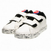 Pantofi Graffiti cu arici, albi Colmar 73610 