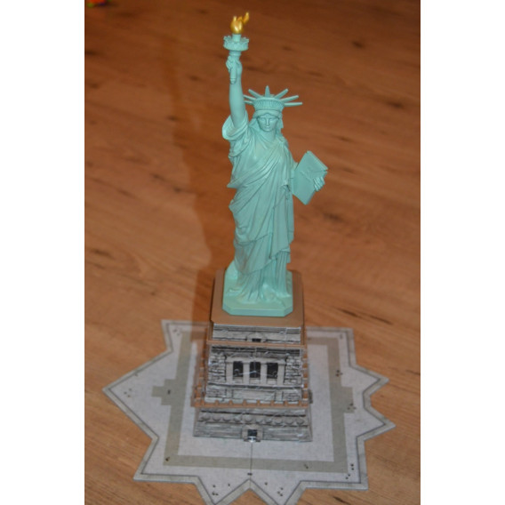 Puzzle 3D cu statuia libertății Ravensburger 73686 7