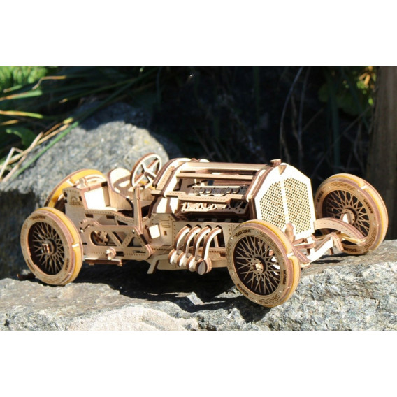 Mașină sport cu puzzle mecanic 3D Grand Prix U-9 Ugears 84003 18
