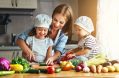 Healthy,eating.,happy,family,mother,and,children,prepares,vegetable,salad