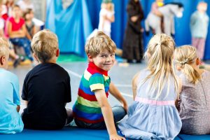 Children,watching,theater,or,concert,at,school.,little,kid,boy